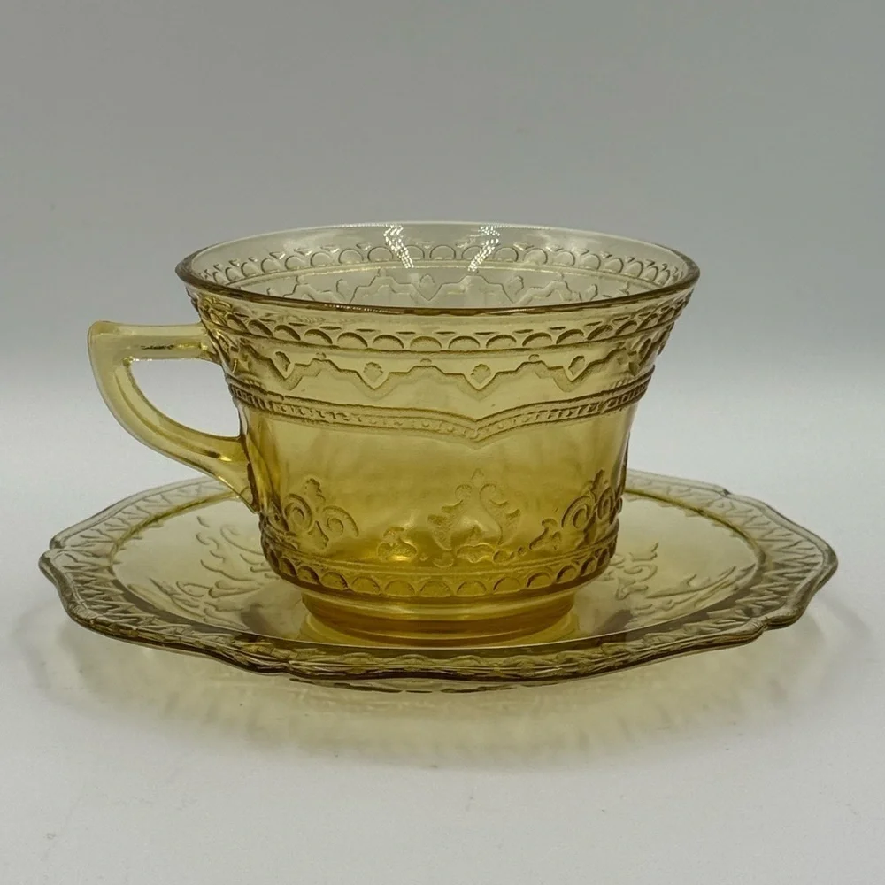 Vintage Federal Patrician Spoke Amber Depression Glass Cup and Saucer Set